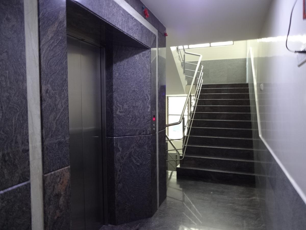 Hotel Shrivalli Residency Chennai Exterior photo